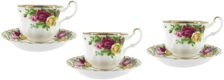 3 Royal Albert Old Country Roses Teacup and Saucers