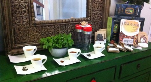 Sharing Tea with Foodies care of @rhubarbwine Sharing Tea with Foodies care of @rhubarbwine