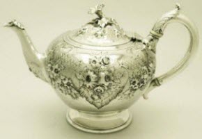 Antique Victorian English Sterling Silver Teapot (Photo source: screen capture from site)
