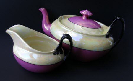Vintage Czech Style lusterware teapot and creamer — a close match in size. (screen capture from site)