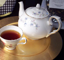 No room in the tea world for taking rudeness too seriously. (Photo by A.C. Cargill, all rights reserved)