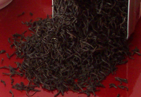 A beautiful full leaf Ceylon tea – no tea ball is gonna touch this! (Photo by A.C. Cargill, all rights reserved)