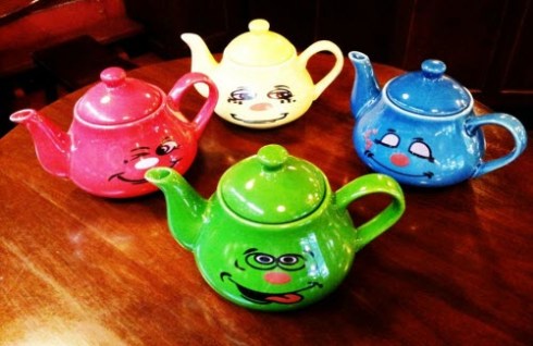 Sugar N’ Spice: Cheeky and Colourful Teapots (photo by May King Tsang, all rights reserved)