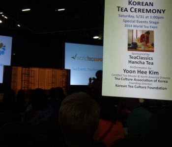 The setting for a demo of the Korean Tea Ceremony by Kim Jyun Ji, one of the many sights at the expo. (photo from Facebook)