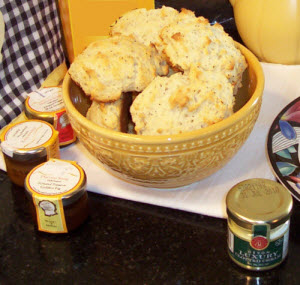Scone fever sets in as tea time draws near! (Photo by A.C. Cargill, all rights reserved)