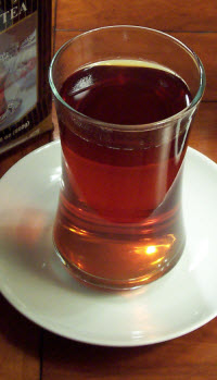 A strong black tea served in an attractive glass. (Photo by A.C. Cargill, all rights reserved.)